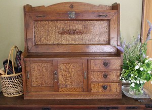 アンティーク家具をクリーニング｜自宅で自力で綺麗にしてみた